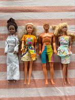 Barbies met accessoires, salon, pasrd, zwembad, Kinderen en Baby's, Speelgoed | Poppen, Ophalen of Verzenden, Gebruikt, Barbie