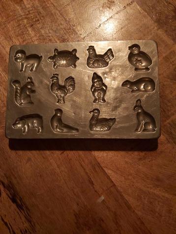 Antieke Letang Fils Paris Chocolademal beschikbaar voor biedingen