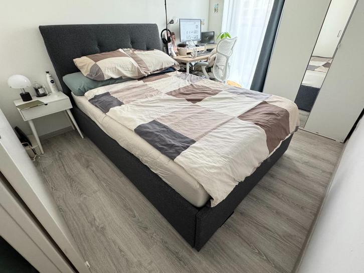 IKEA IDANÄS Gestoffeerd bed met opberger, Huis en Inrichting, Slaapkamer | Bedden, Zo goed als nieuw, Tweepersoons, 140 cm, 200 cm