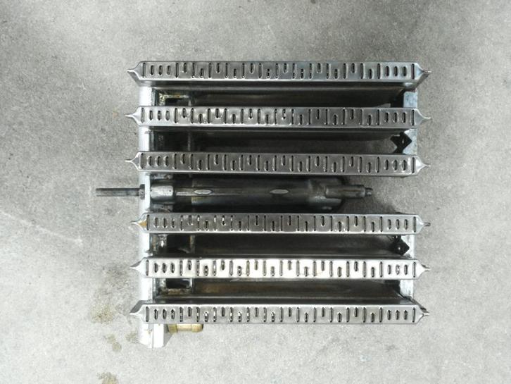 Fasto geiseronderdelen, Doe-het-zelf en Verbouw, Geisers en Boilers, Gebruikt, Onderdeel, Aardgas, Minder dan 20 liter, Ouder dan 10 jaar