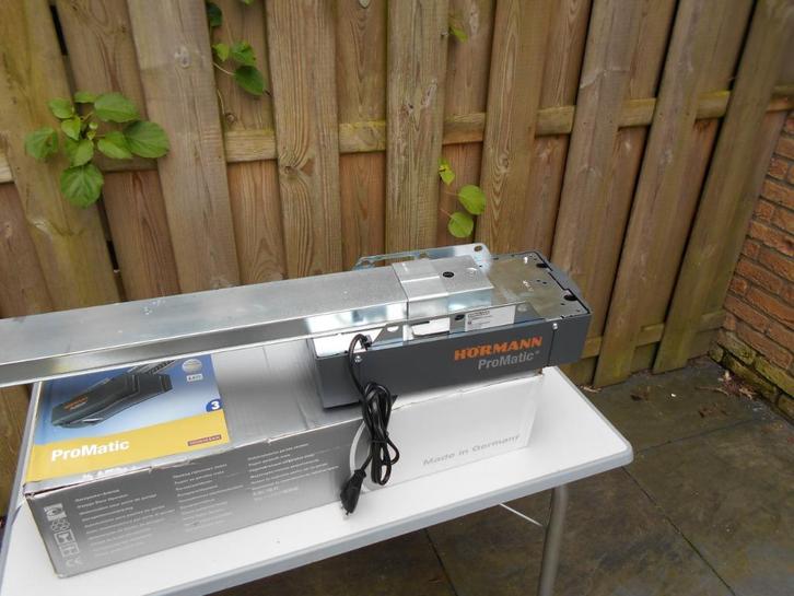 snelle hormann aandrijving voor garagedeur, Doe-het-zelf en Verbouw, Deuren en Horren, Zo goed als nieuw, Garagedeur, 215 cm of meer