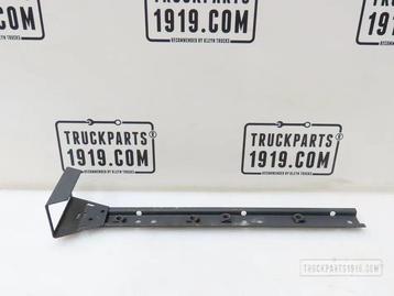 Scania 1374897 Steun zijverlichting beschikbaar voor biedingen