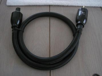powerkabel voor audio beschikbaar voor biedingen