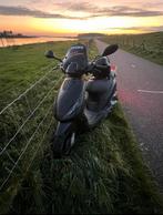 Zip 50cc 4t + akraprovic, Fietsen en Brommers, Scooters | Piaggio, Ophalen of Verzenden, Gebruikt, Zip