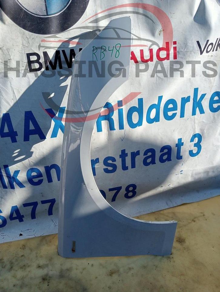 Audi A4 8W B9 facelift voorscherm spatbord 8W0821092 Rechts, Auto-onderdelen, Carrosserie en Plaatwerk, Spatbord, Mercedes-Benz