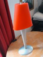 Oranje Tafellamp met Zilveren Voet, Huis en Inrichting, 100 tot 150 cm, Ophalen of Verzenden, Zo goed als nieuw, Modern