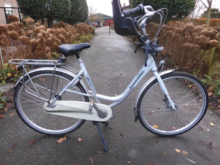 Witte 28"Gazelle Bloom met 7 versnellingen 53 frame, Fietsen en Brommers, Fietsen | Dames | Moederfietsen, Zo goed als nieuw, Gazelle