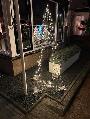 Kerstboom/ buiten /180 H/ 240 led/ warmwhite beschikbaar voor biedingen