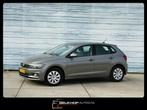 Volkswagen Polo 1.0 TSI Parkeersensor Carplay Navi Adapt Cru, Voorwielaandrijving, 49 €/maand, Origineel Nederlands, Bedrijf