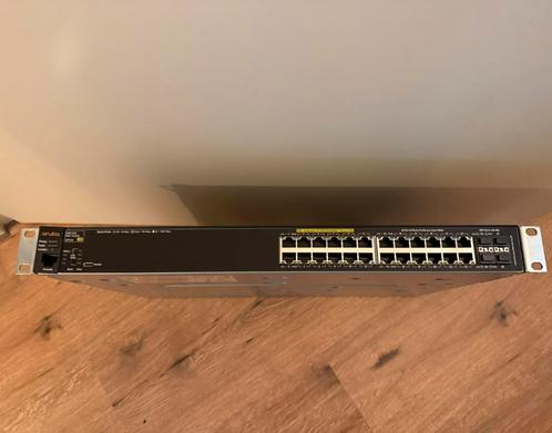 HPE Aruba 2530-24G PoE+ Switch J9773A, Computers en Software, Netwerk switches, Zo goed als nieuw, Ophalen of Verzenden