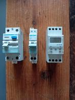 Diverse dimmers, automaten en een tijdklok, Hobby en Vrije tijd, Ophalen of Verzenden, Zo goed als nieuw