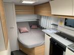 Adria Adora 472 UP Vloerverwarming/LM velgen, Caravans en Kamperen, Caravans, Rondzit, Bedrijf, Schokbreker, 5 tot 6 meter