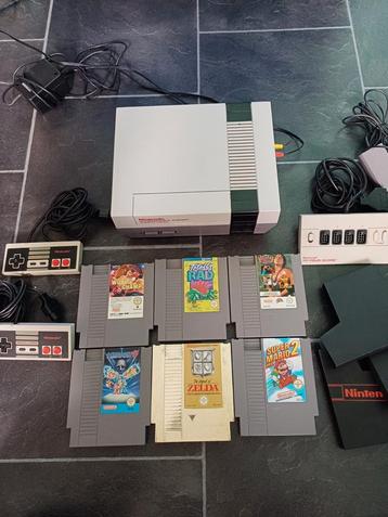Nintendo Nes pakket met Zelda, Mega Man Super Mario etc. beschikbaar voor biedingen