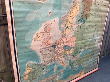 Schoolplaat Europa beschikbaar voor biedingen