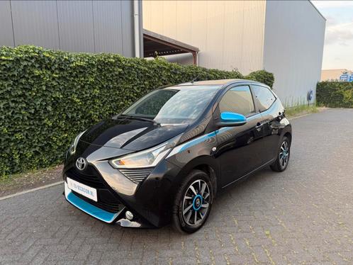 ✅ Toyota Aygo 1.0 VVT-i X-PLAY 72pk 2019 | CARPLAY | LEDER, Auto's, Toyota, Bedrijf, Te koop, Aygo, ABS, Achteruitrijcamera, Airbags