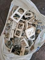 Grote zak aan schakelaren, stopcontacten en dergelijke, Doe-het-zelf en Verbouw, Elektra en Kabels, Ophalen, Overige typen