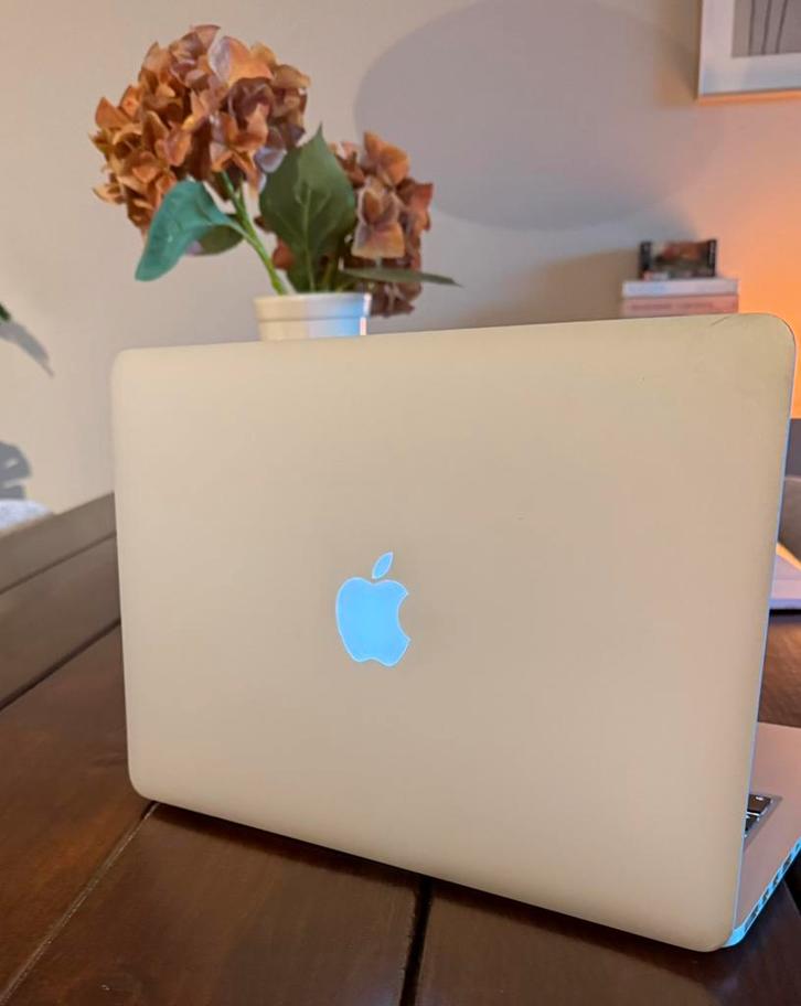“MacBook Pro 13-inch Retina (Early 2015), Computers en Software, Apple Macbooks, Gebruikt, MacBook Pro, 13 inch, 2 tot 3 Ghz, 128 GB of minder
