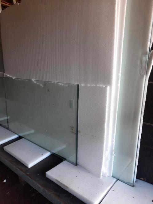 15 mm nieuw gehard glas., Dieren en Toebehoren, Vissen | Aquaria en Toebehoren, Zo goed als nieuw, Ophalen