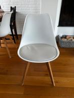 Vier eetkamer stoelen, Ophalen, Kunststof, Gebruikt, Wit