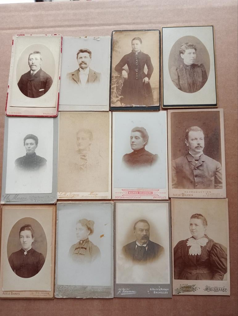 Verzameling CDV 66 portretten België Belgique ca 1900, Ophalen of Verzenden, Voor 1940, Gebruikt, Klederdracht