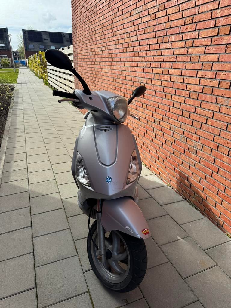 Piaggio Fly, Piaggio, Ophalen of Verzenden, Zo goed als nieuw, Benzine