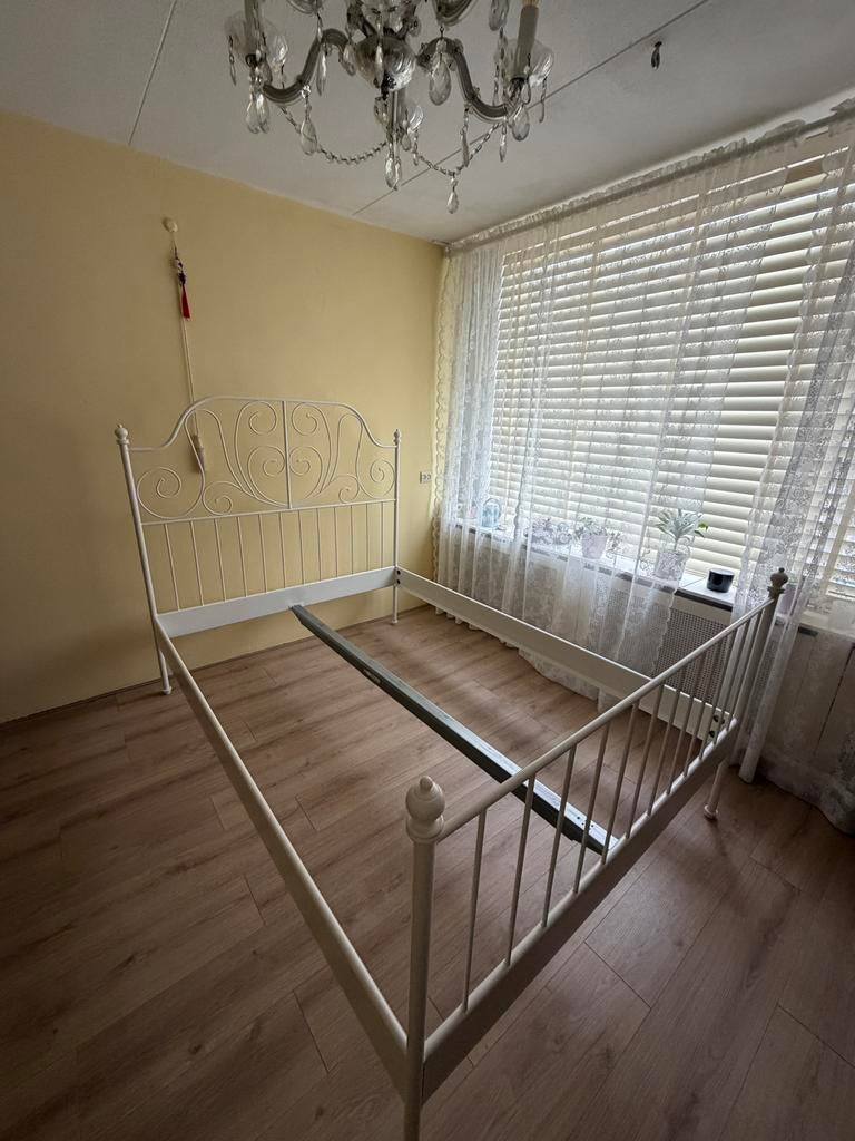 Bed frame, Ophalen, Gebruikt, Wit, Tweepersoons