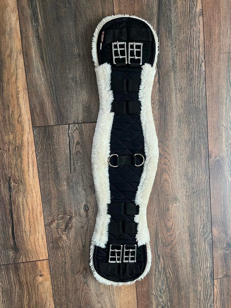Dressuursingel Premiere anatomisch met bont maat 60cm, Ophalen of Verzenden, Zo goed als nieuw, Dressuur