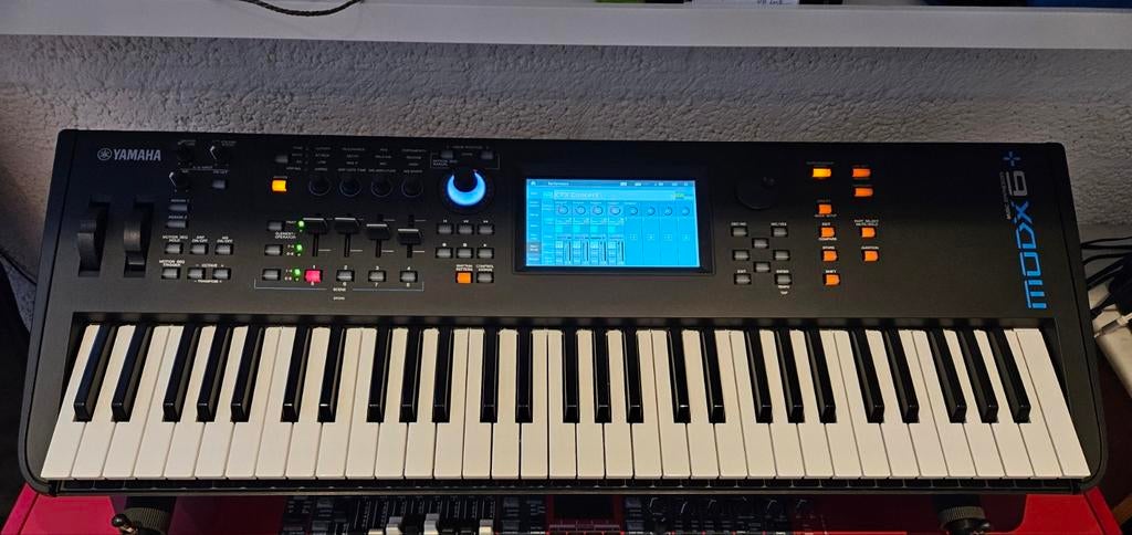 Yamaha MODX6+ Synthesizer - Krachtige Werkstation, Ophalen, 61 toetsen, Yamaha, Zo goed als nieuw