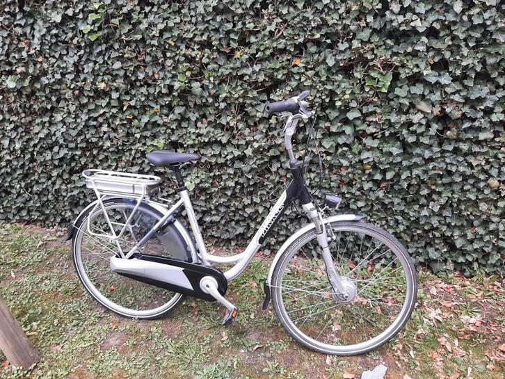 Bikkel elektrische fiets met 8 versnellingen, Fietsen en Brommers, Elektrische fietsen, Zo goed als nieuw, Overige merken, Ophalen