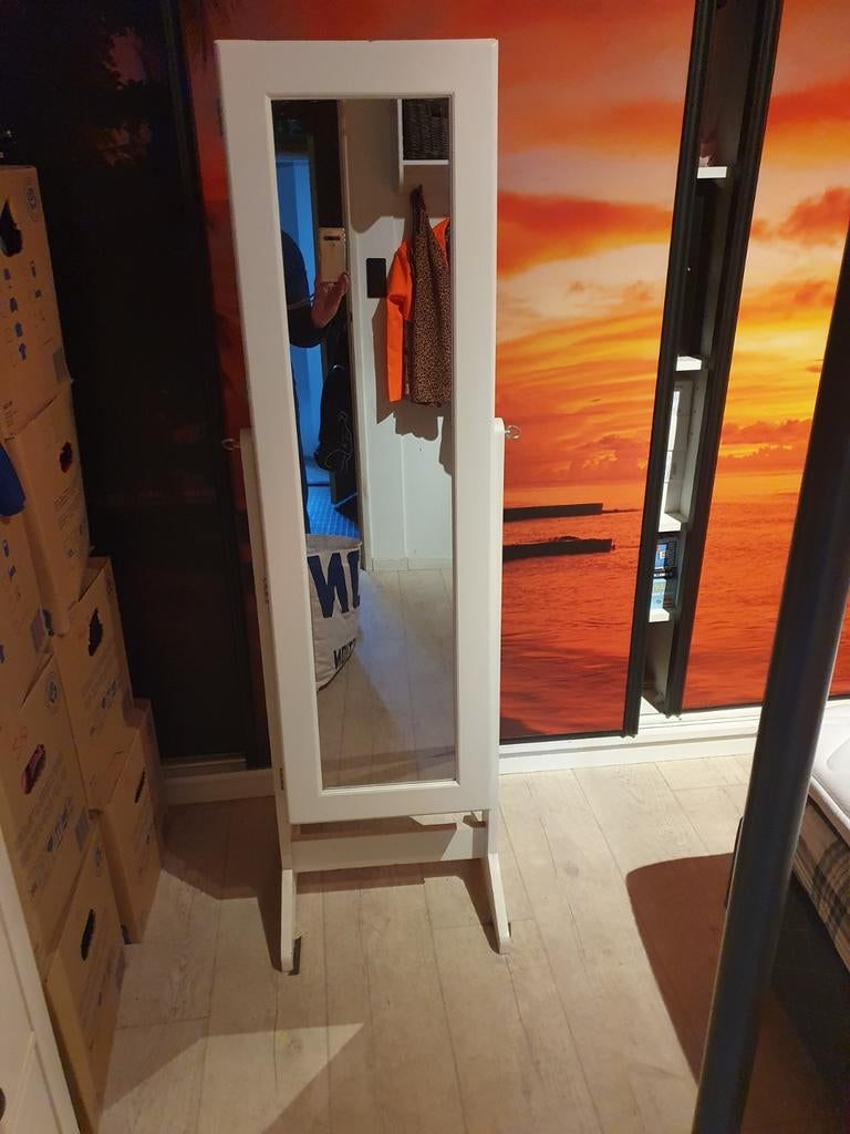 Prachtige grote spiegel sieraden kast, Ophalen, Zo goed als nieuw, Rechthoekig, Minder dan 100 cm