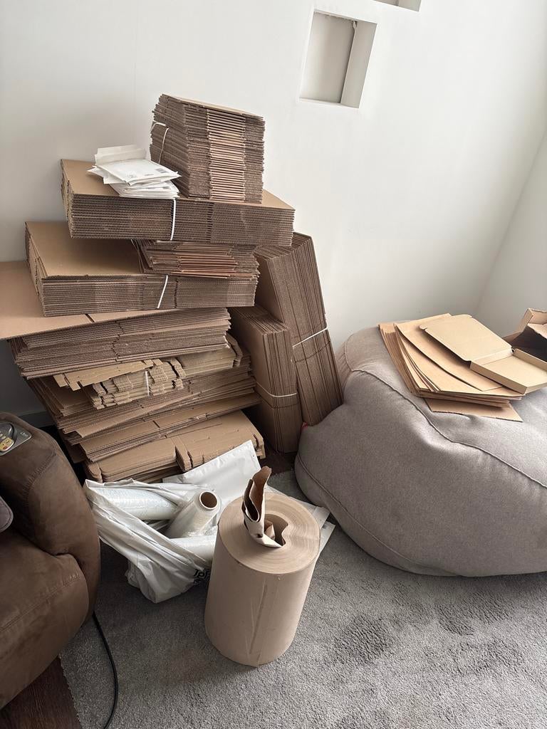 Verschillende verzenddozen en inpakmateriaal, Ophalen, Doos, -, Opvouwbaar