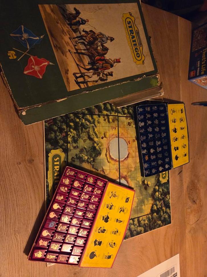 Zeldzame Vintage Stratego (Jumbo) – Houten Stukken – Jaren ', Hobby en Vrije tijd, Gezelschapsspellen | Bordspellen, Gebruikt