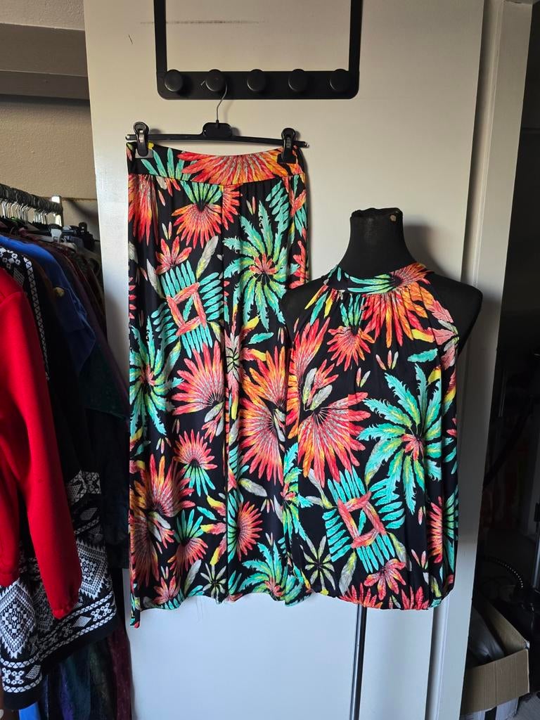 Dames broekpak set, Kleding | Dames, Huispakken, Ophalen of Verzenden, Zo goed als nieuw, Maat 38/40 (M), Overige kleuren