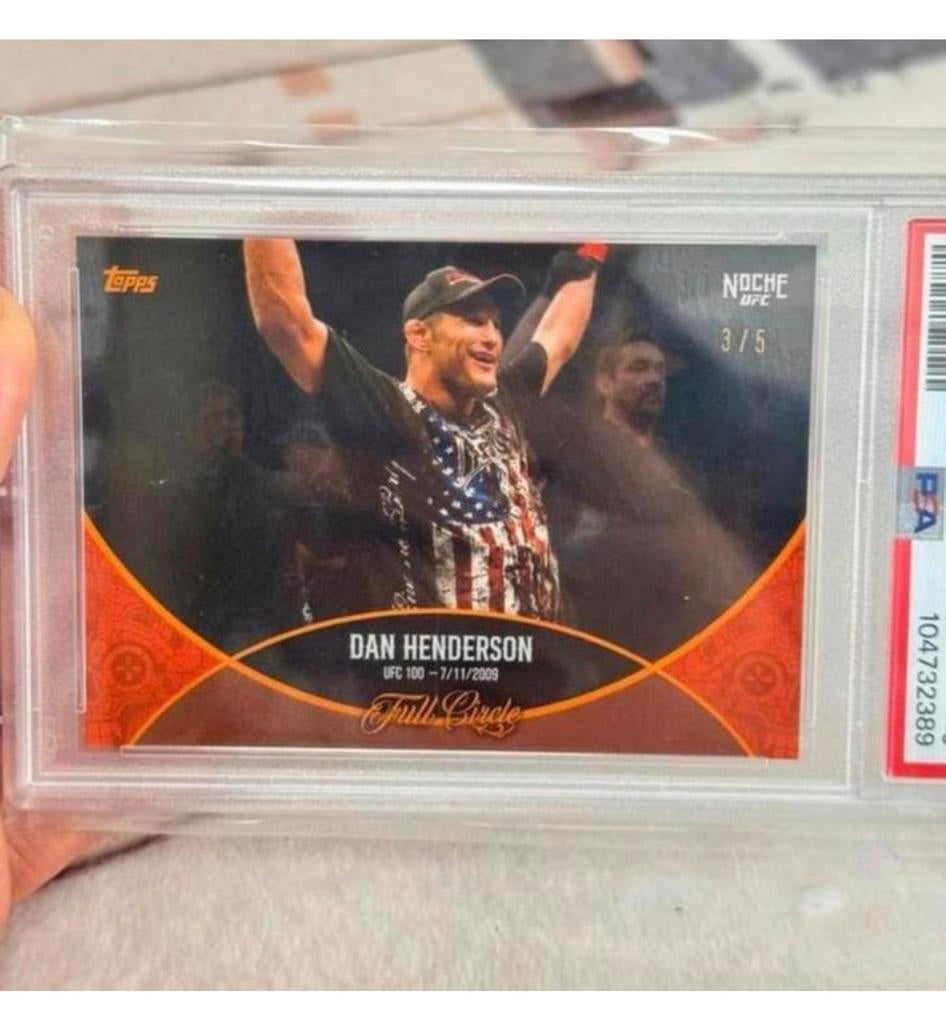 2024 TOPPS NOCHE UFC DAN HENDERSON FULL CIRCLE-ORANGE psa-9, Spelerskaart, Ophalen of Verzenden, Zo goed als nieuw, H