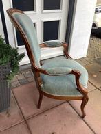 Antieke fauteuil, Ophalen