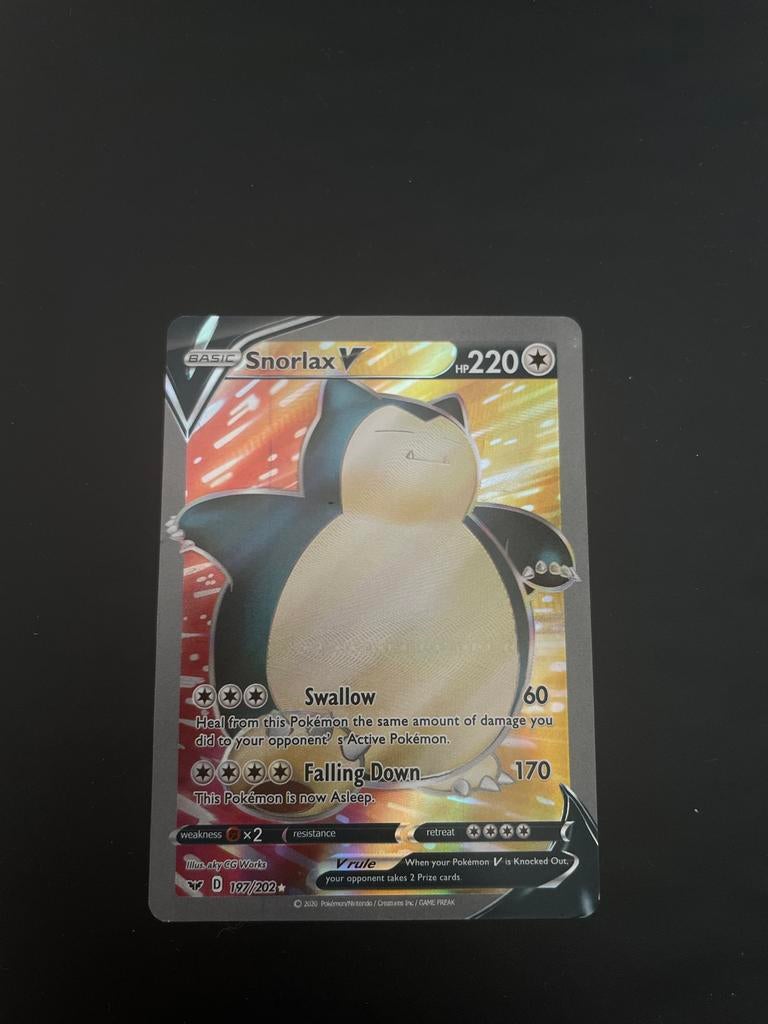 Pokémon kaart Snorlax V, Hobby en Vrije tijd, Verzamelkaartspellen | Pokémon, Ophalen of Verzenden, Gebruikt, Losse kaart, Foil