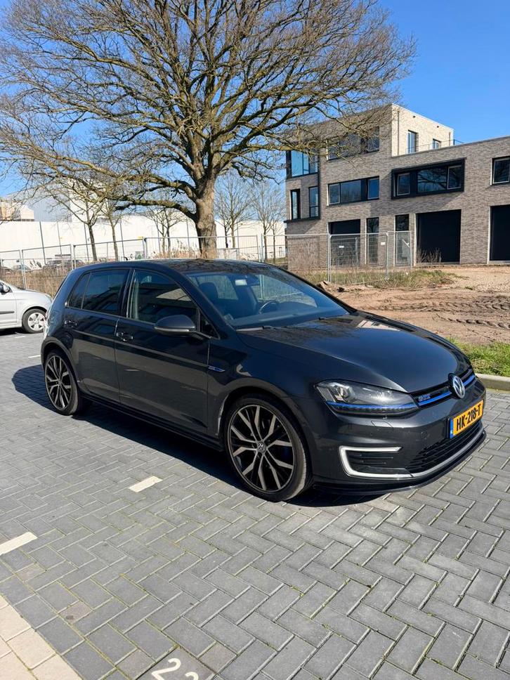 Golf GTE Automaat VOL OPTIES Leder CarPlay Perfect, Auto's, Volkswagen, Particulier, Golf, Hybride Elektrisch/Benzine, Plug-in hybride
