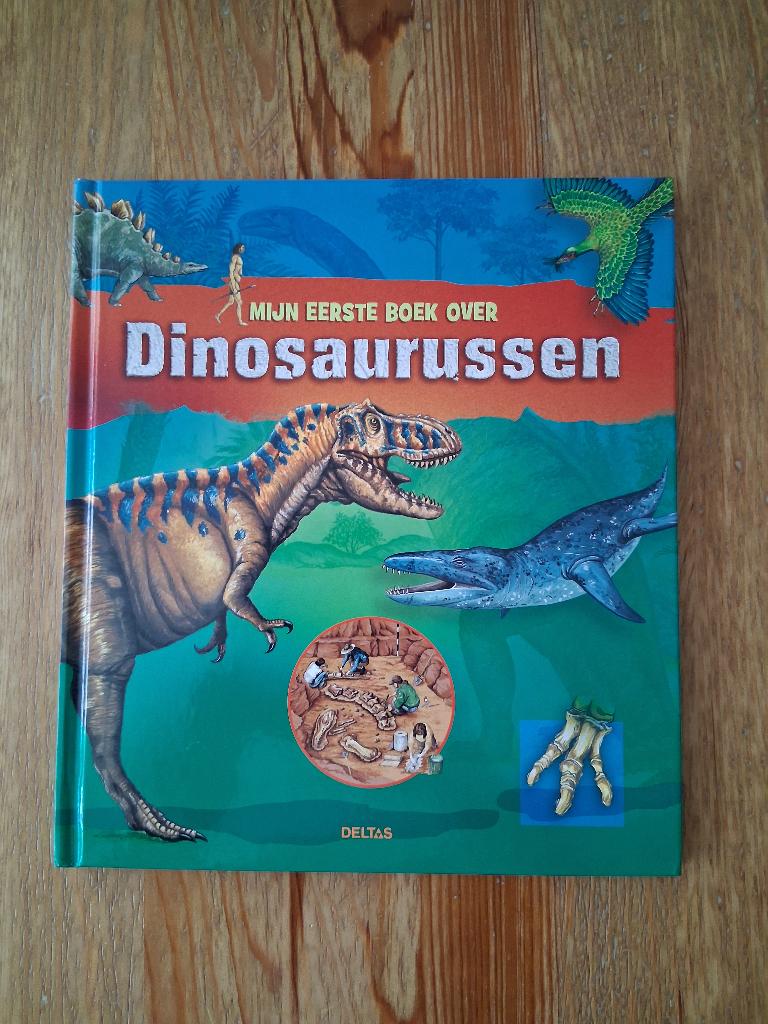 Mijn eerste boek over dinosaurussen / Junior atlas, Ophalen of Verzenden, Gelezen, Non-fictie