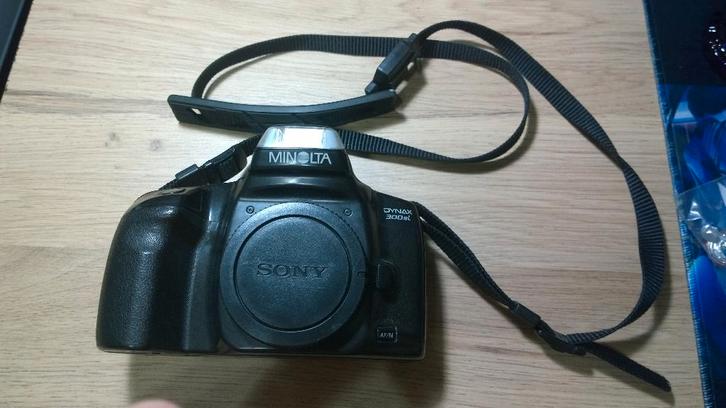 Minolta Dynax 300si analoge camera, Audio, Tv en Foto, Fotocamera's Analoog, Gebruikt, Compact, Minolta, Ophalen