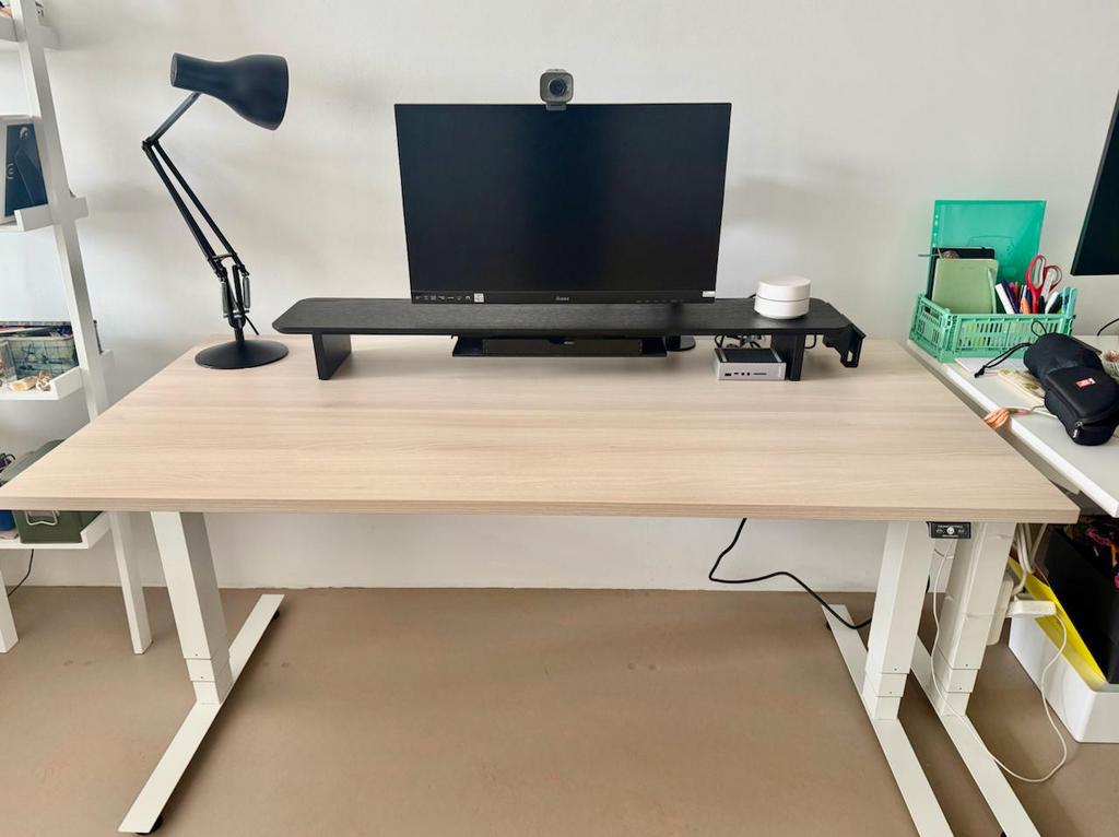 Herman Miller Desk 160x80cm |, Ophalen, Zo goed als nieuw