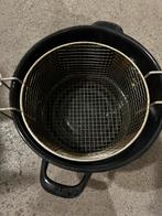 Friteuse met deksel en mandje - Zwart, Witgoed en Apparatuur, Frituurpannen, 2 tot 3 liter, Ophalen of Verzenden, Gebruikt, Uitneembare binnenpan