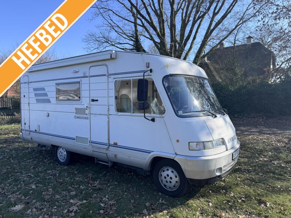 Hymer B564 2.5 TD 4 PERSOONS compact camper, Caravans en Kamperen, Campers, Ringverwarming, Fiat, Luifel, Bedrijf