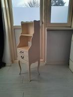 Een Brocant Vintage Kastje, Ophalen