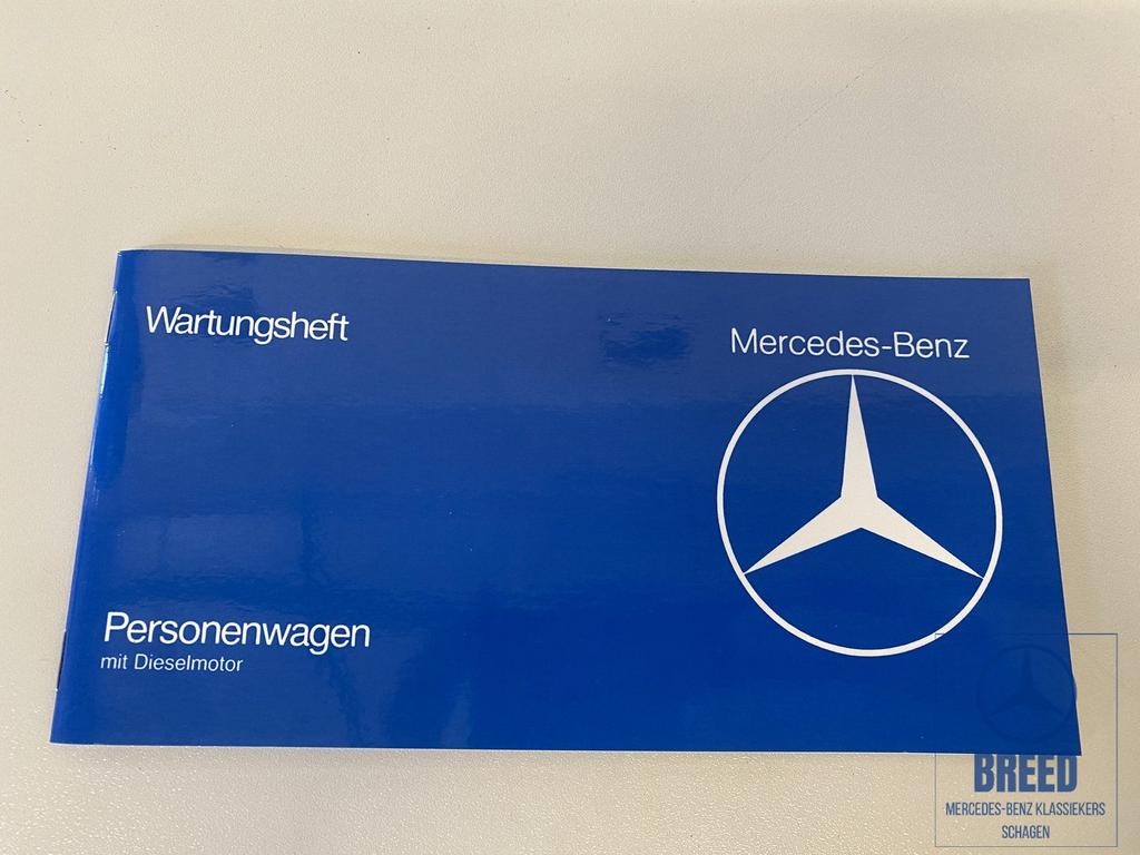 NOS onderhoudsboekje voor Mercedes-Benz W123 diesel, Auto diversen, Handleidingen en Instructieboekjes, Ophalen of Verzenden