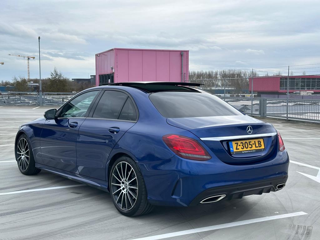 Mercedes-Benz C-Klasse C300 258pk 9G-TRONIC 2020 Blauw, Achterwielaandrijving, 1800 kg, Euro 6, Bruin