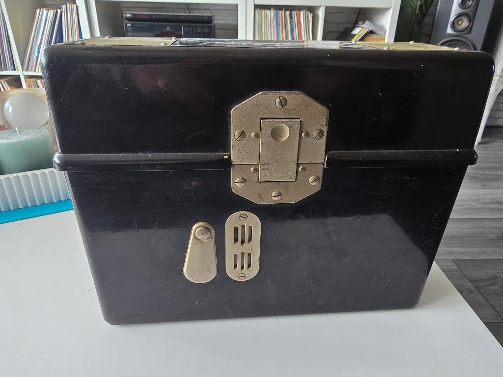 Oude veldtelefoon, Ophalen, Landmacht, Nederland