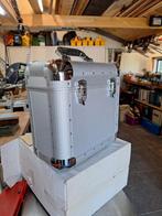 Nieuwe Universele Afsluitbare Koffer 36x36x20 cm, Ophalen of Verzenden