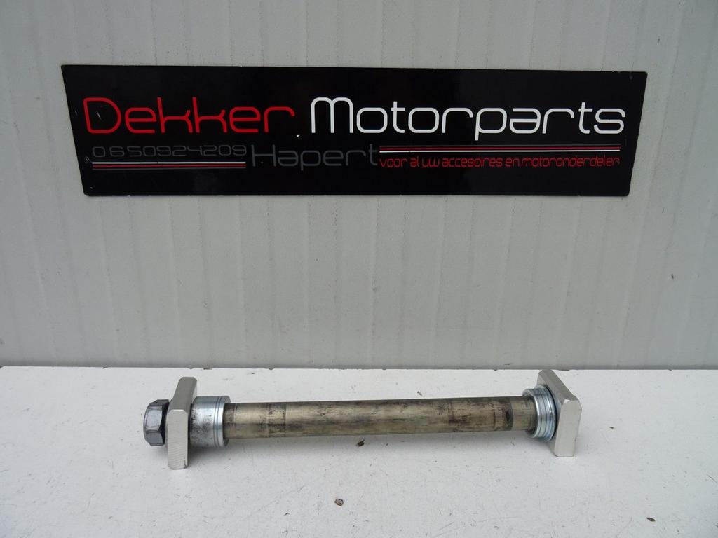 Complete Achter As Yamaha YZF R1 2015-2016-2017-2020-2024, Gebruikt, -, -, Ophalen of Verzenden