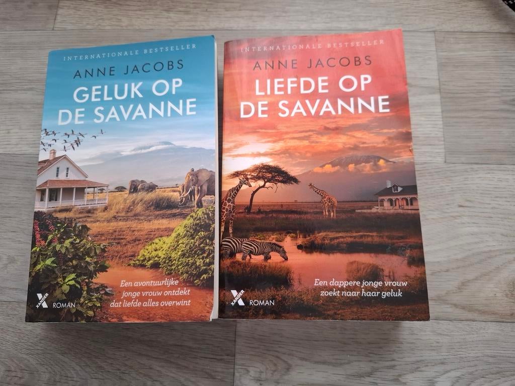 Anne Jacobs -Liefde op de savanne en Geluk op de savanne, Ophalen of Verzenden, Gelezen