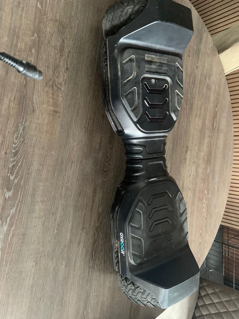 GYROOR Hoverboard - Zwart, robuust en gebruikt, Fietsen en Brommers, Steps, Gebruikt, Elektrische step (E-scooter), Ophalen of Verzenden